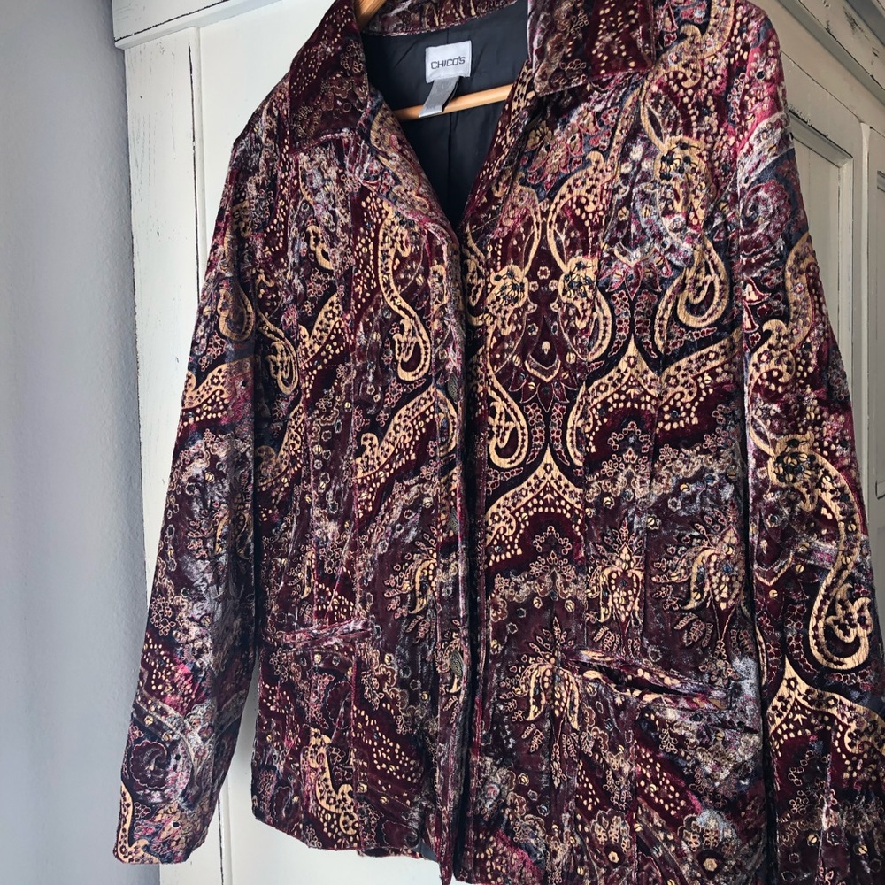 Chico’s Fully Lined Silk and Rayon Velvety Jacket - Like New